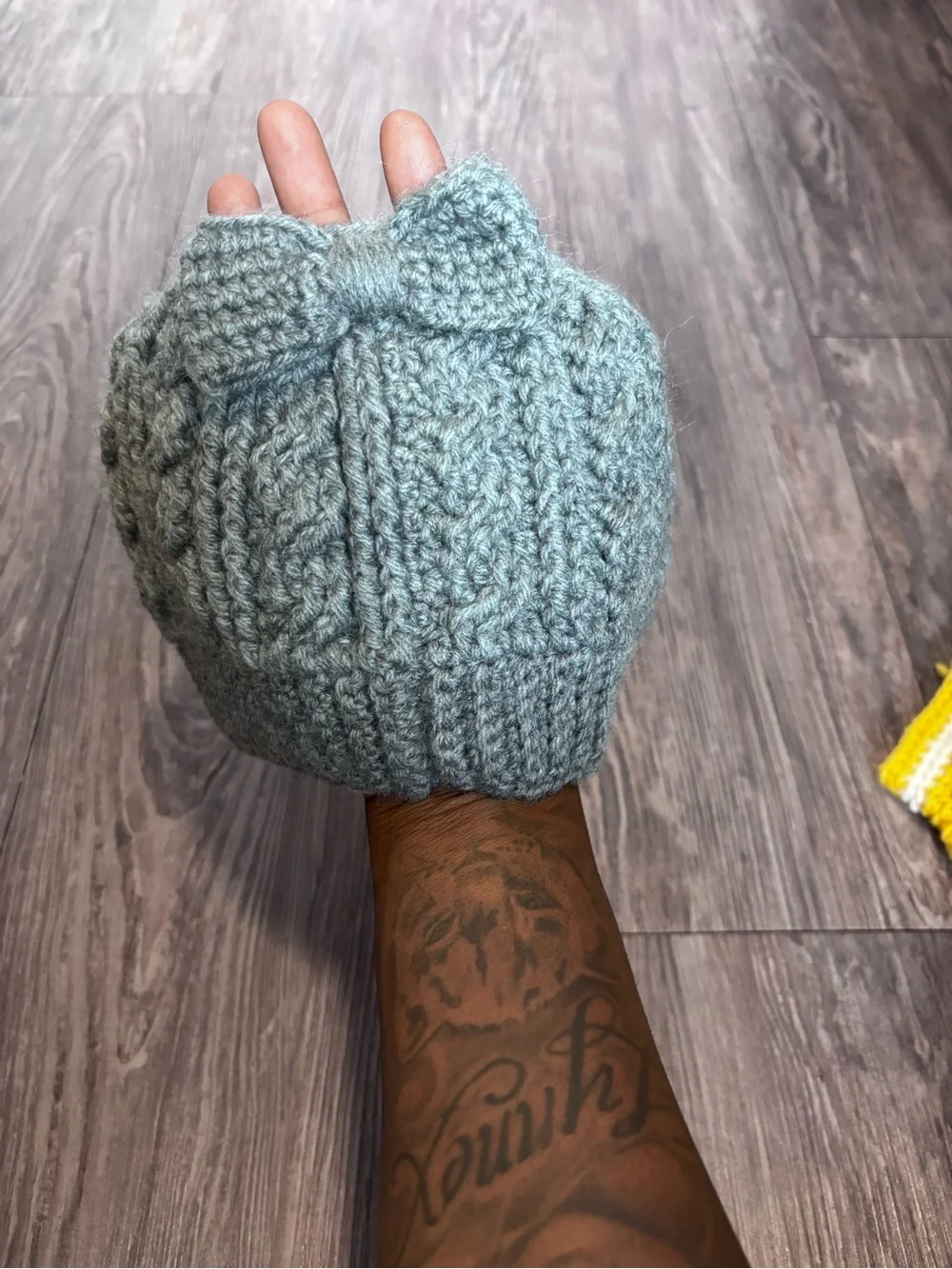 Cozy Cable Knit Kids Beanie Hat - Light Gray with Bow